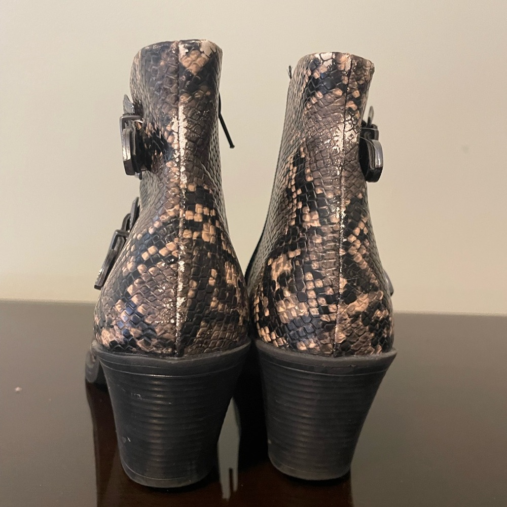 Snake print cowboy boots 2inch heels size EUR39 - Picture 4 of 5